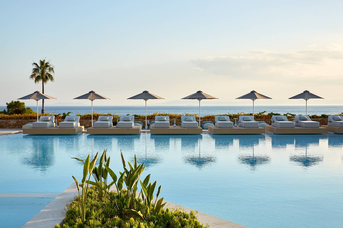 Vincci-EverEden-Beach-Resort-Pool-74