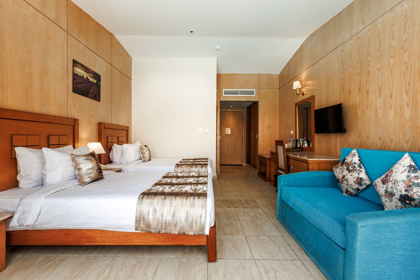 SUNRISE Solara Aqua Park 25.09