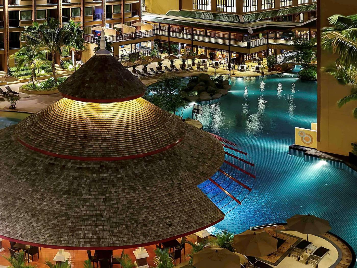 Novotel-Phuket-Vintage-Park-Bar-69