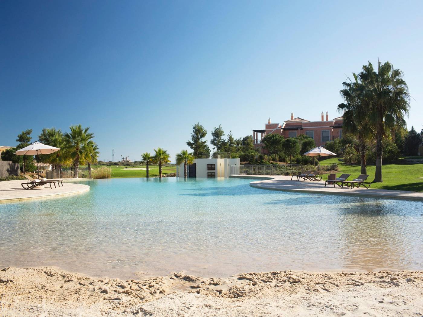 Cascade-Wellness---Lifestyle-Resort-Pool-3