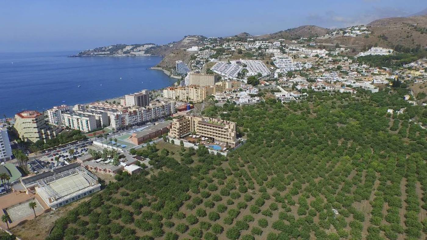 Victoria-Playa-Beach-10