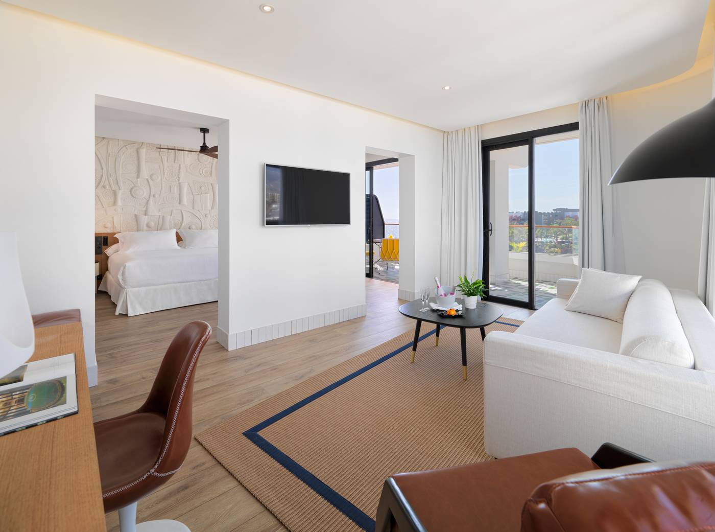 H10-Atlantic-Sunset-Horizons-Collection-Room-33