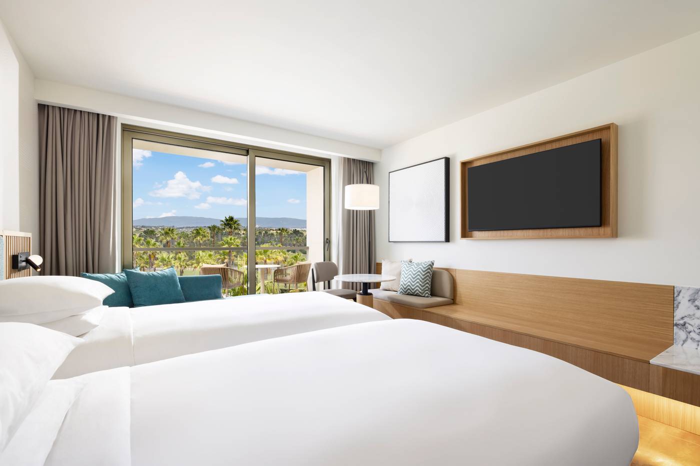 NAU-Salgados-Palace-Room-25