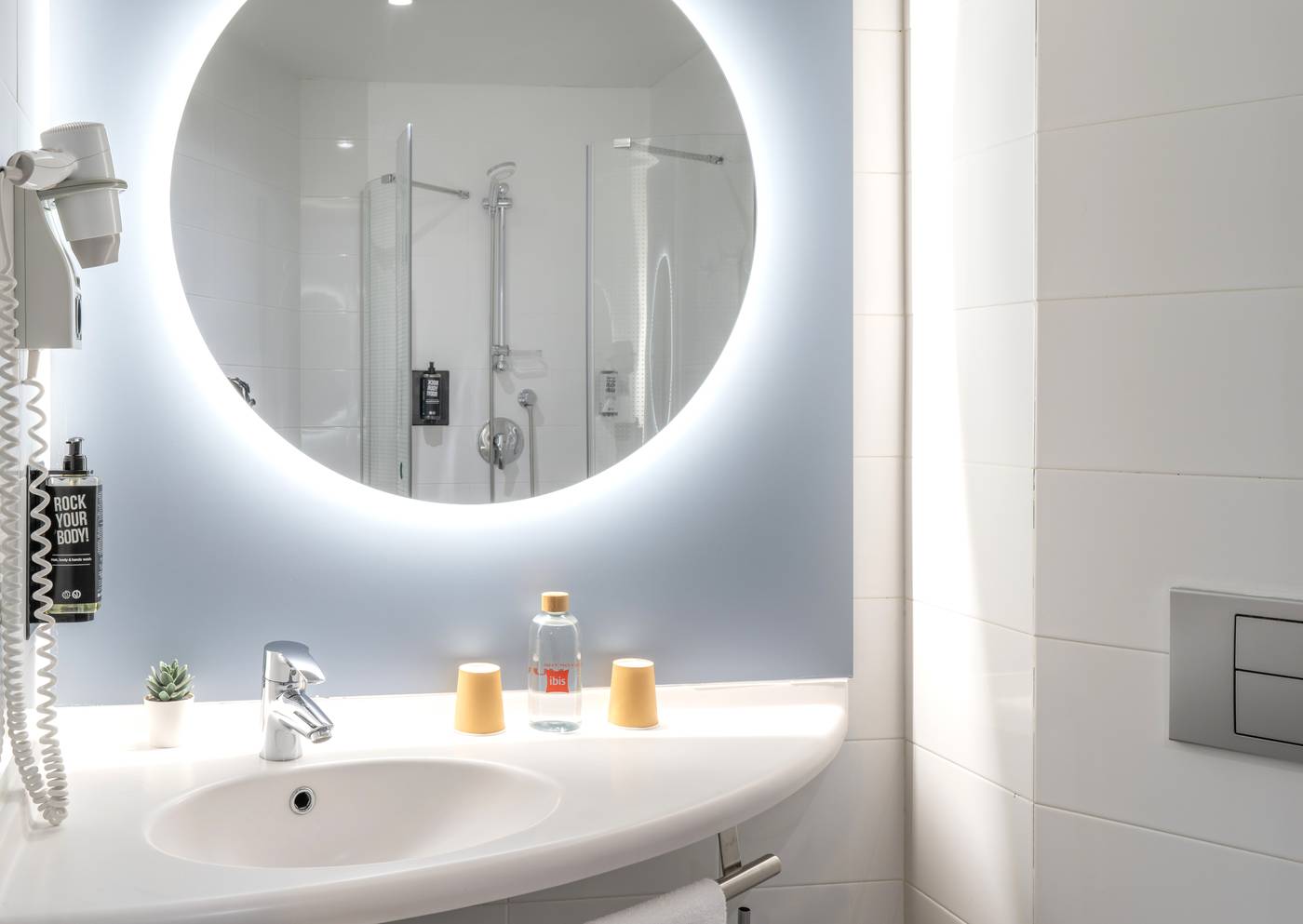 ibis-Madrid-Centro-las-Ventas-Room-40