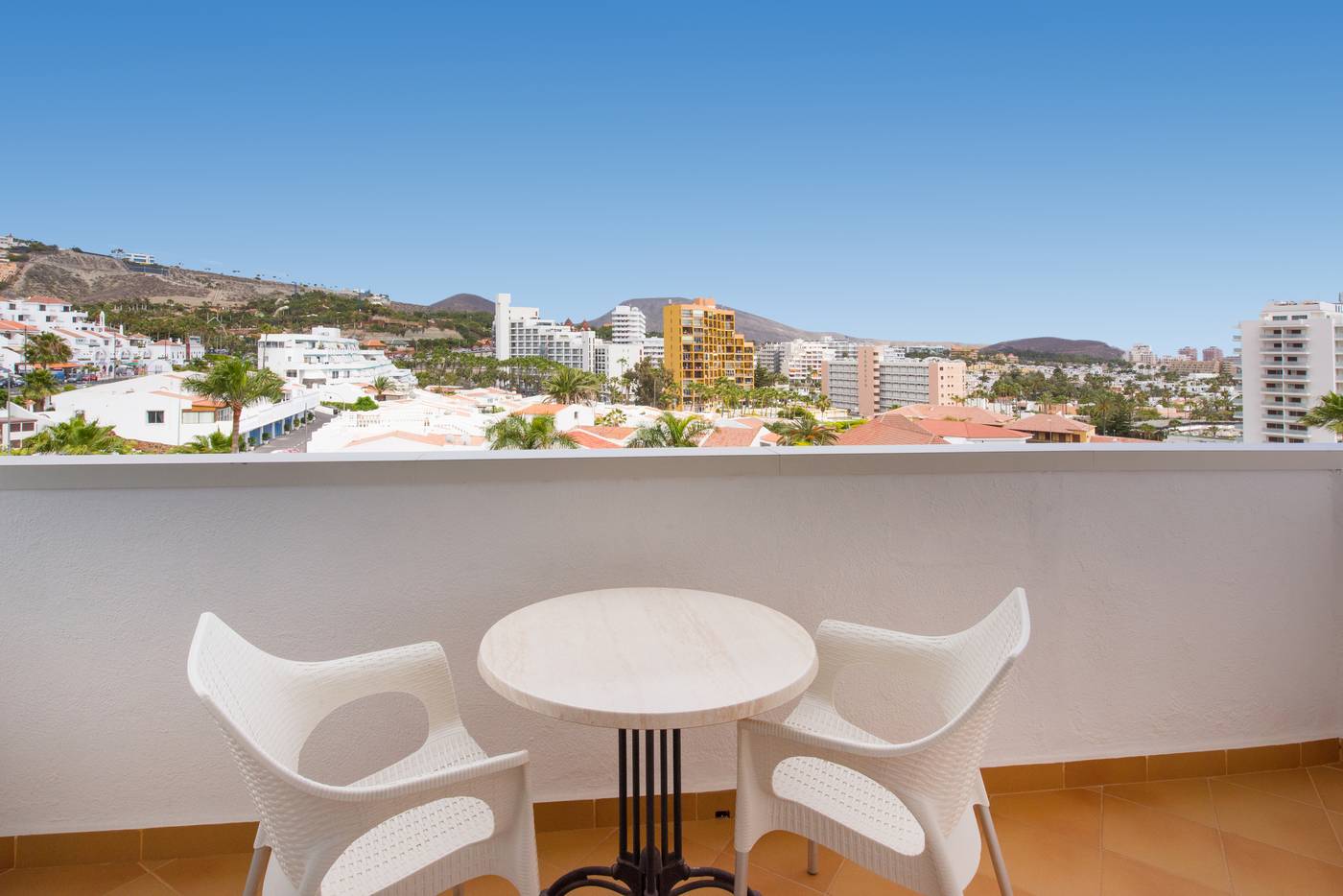 Iberostar-Waves-Bouganville-Playa-Room-67