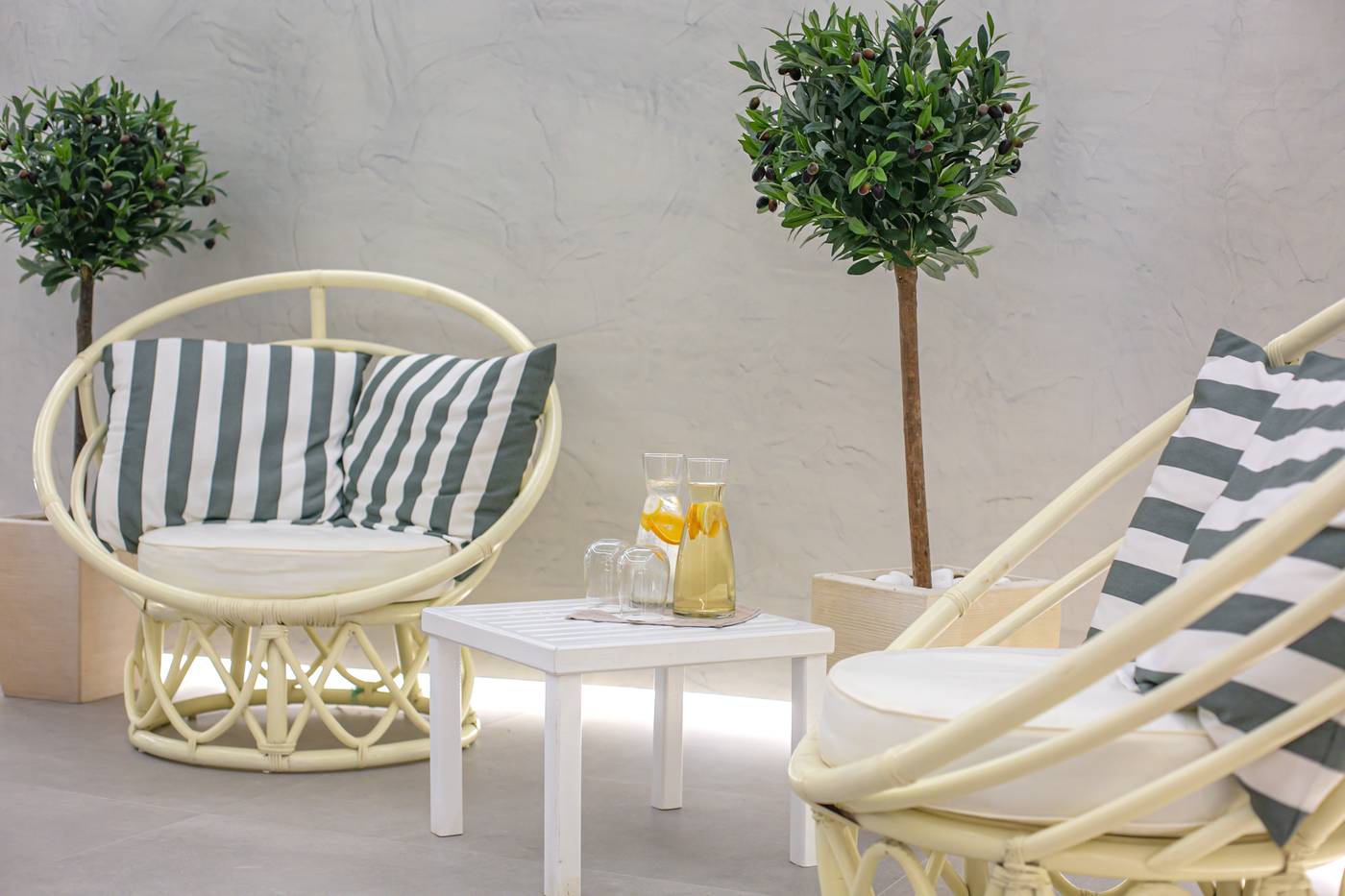 Acroterra-Rosa-Luxury-Suites-Sports-and-Entertainment-23