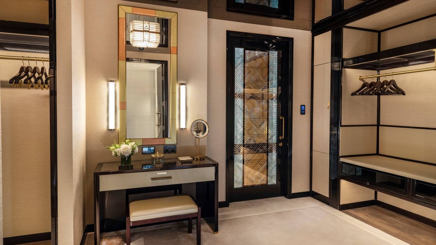 The-Peninsula-Istanbul-Room-11