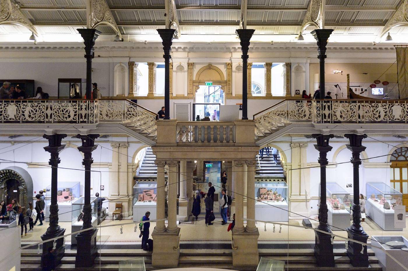 Hilton-Garden-Inn-Dublin-City-Centre-General-view-29