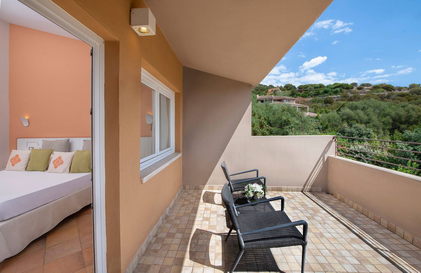 Chia-Laguna---Hotel-Village-Room-11