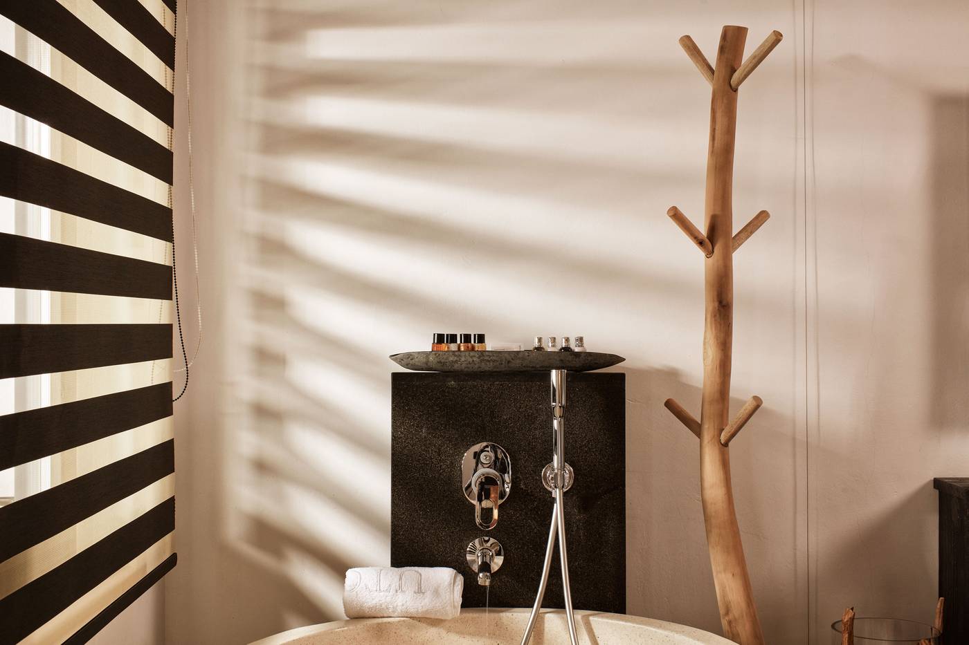 Myconian-Utopia-Room-43