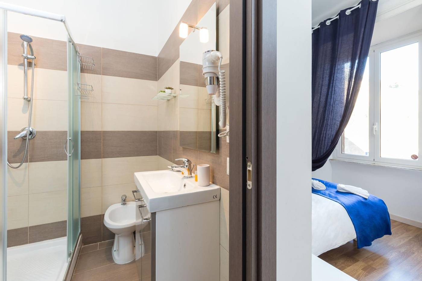 Rione-Monti-Suites-Room-33