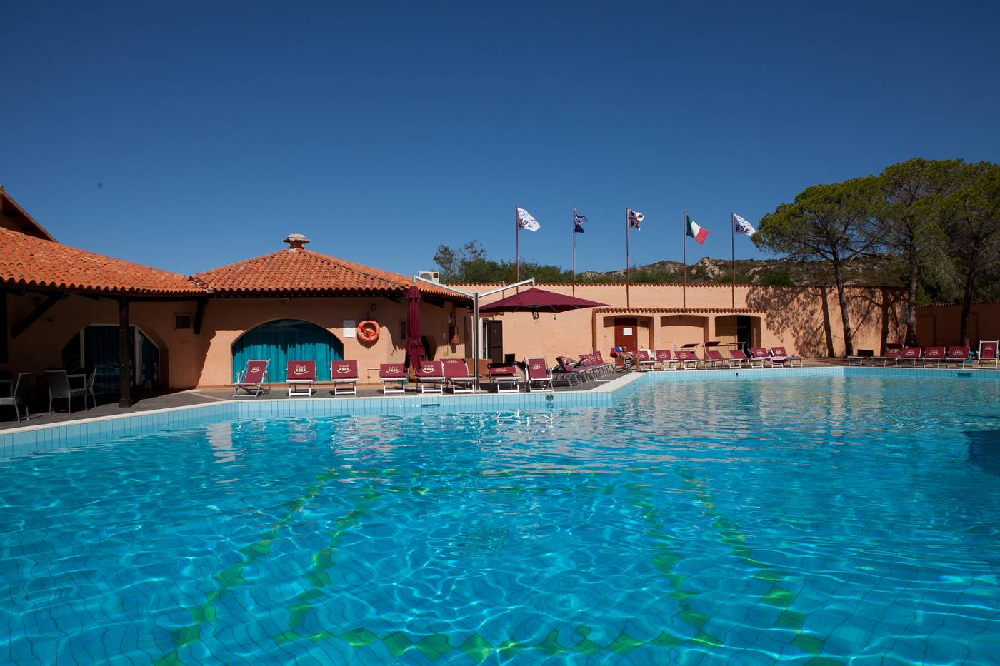 Club-Esse-Cala-Bitta-Pool-1