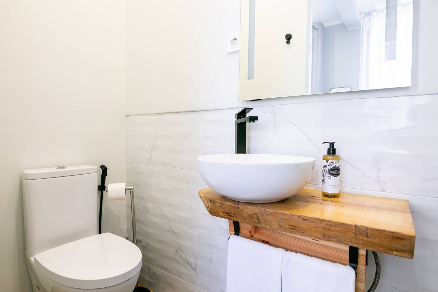 Lisboa-85-by-Ridan-Hotels-Room-38