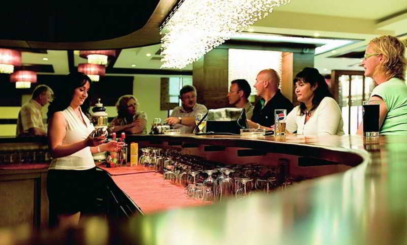 Villa-Side-Hotel-Bar-28