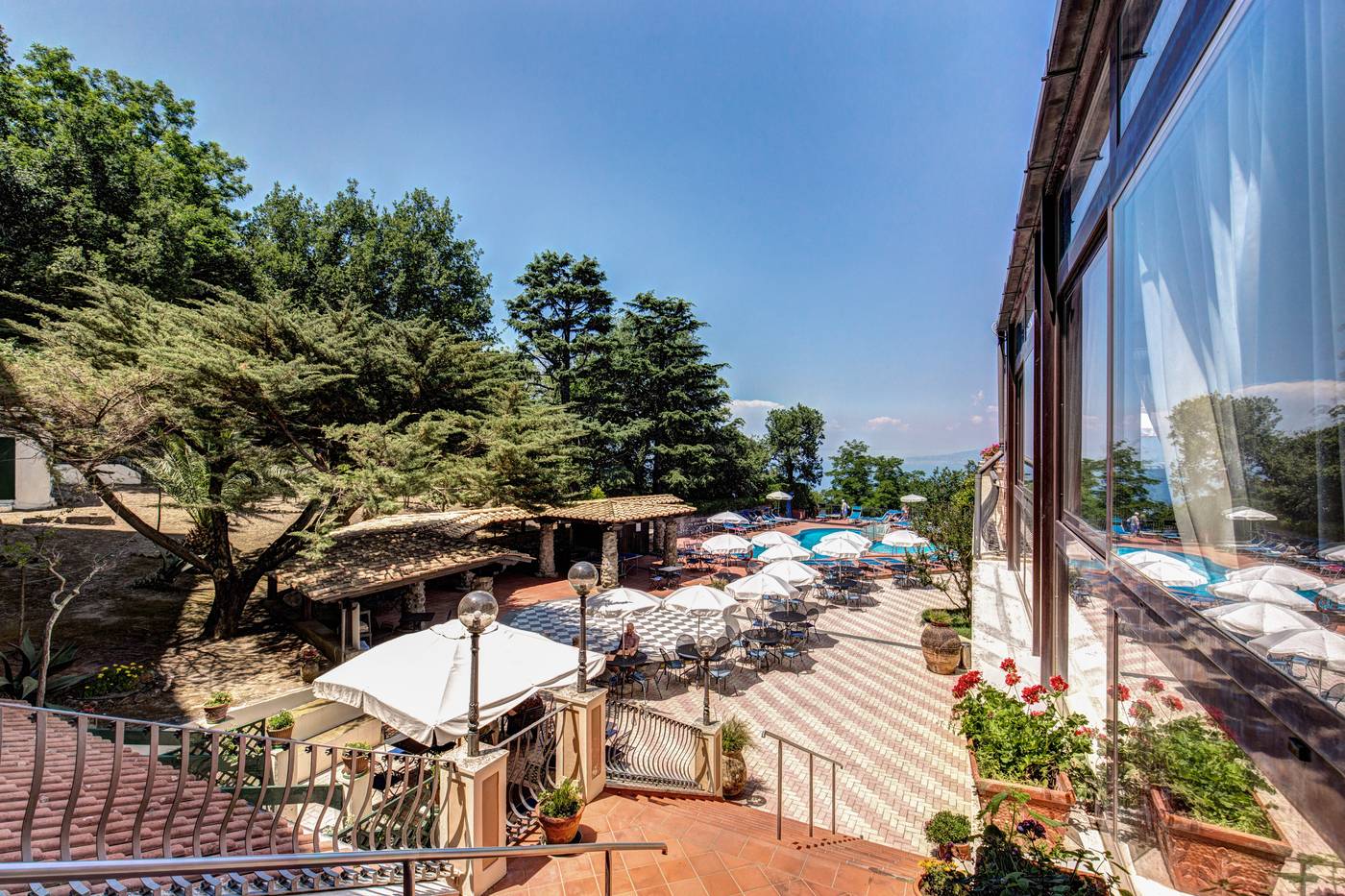 Grand-Hotel-Hermitage-Pool-6