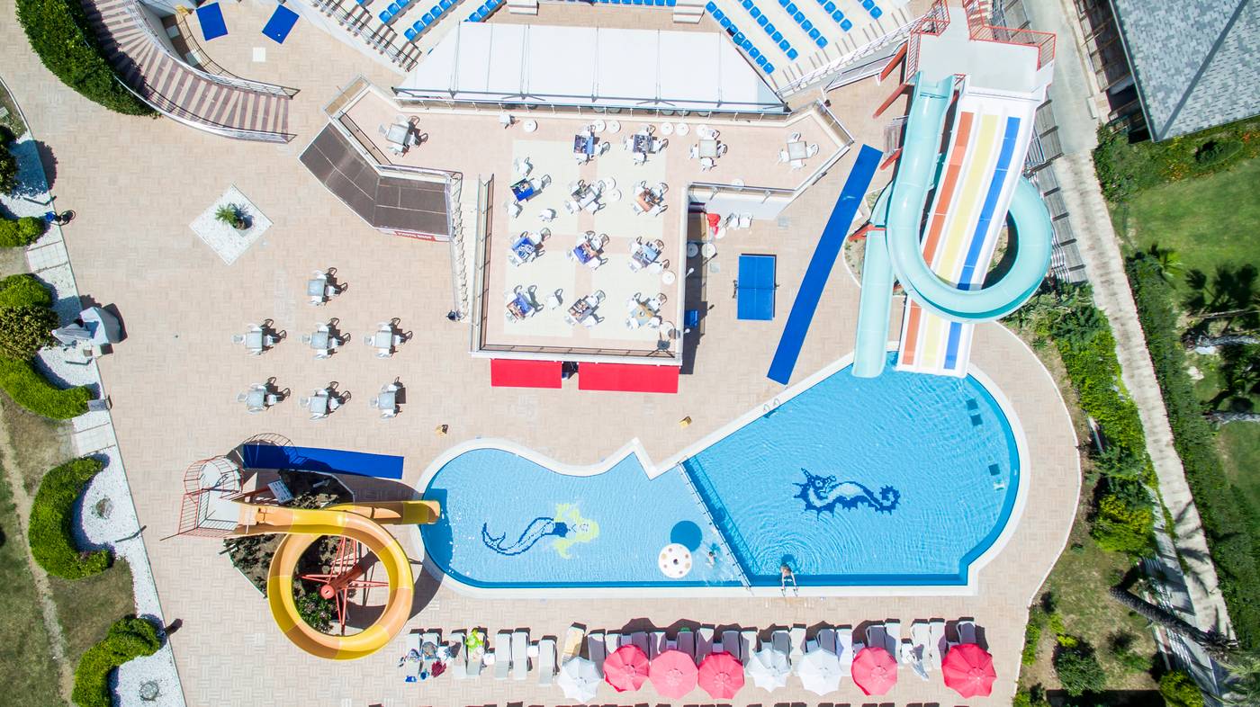 Throne-Sea-Gate-Belek-Hotel-Pool-12