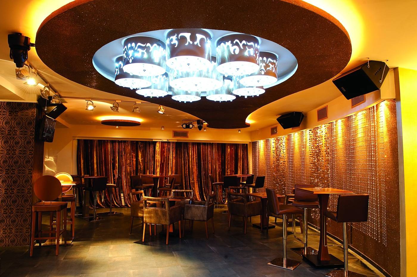 Elinotel-Apolamare-Sports-and-Entertainment-55