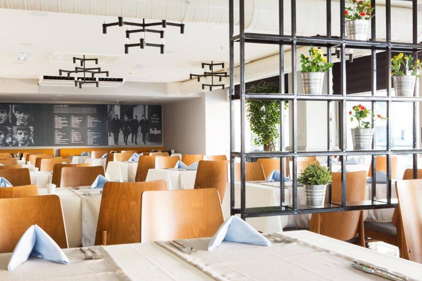 Sunprime-C-Lounge---Adults-Only--16---Restaurant-31