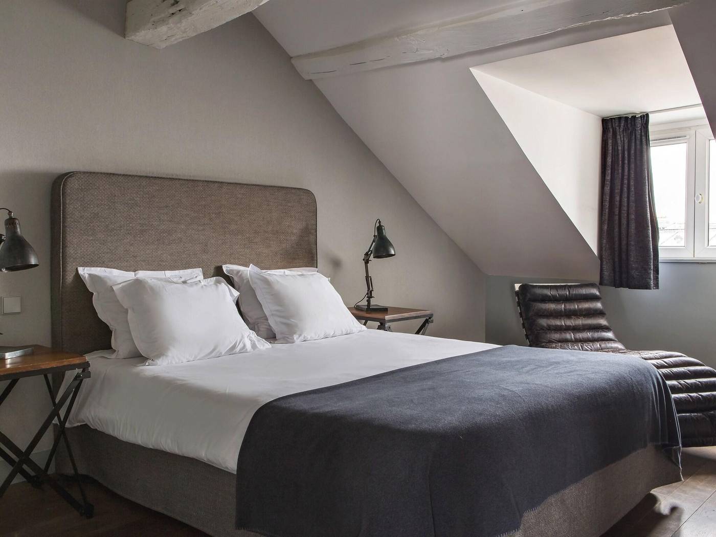 New-Hotel-Roblin-Room-7