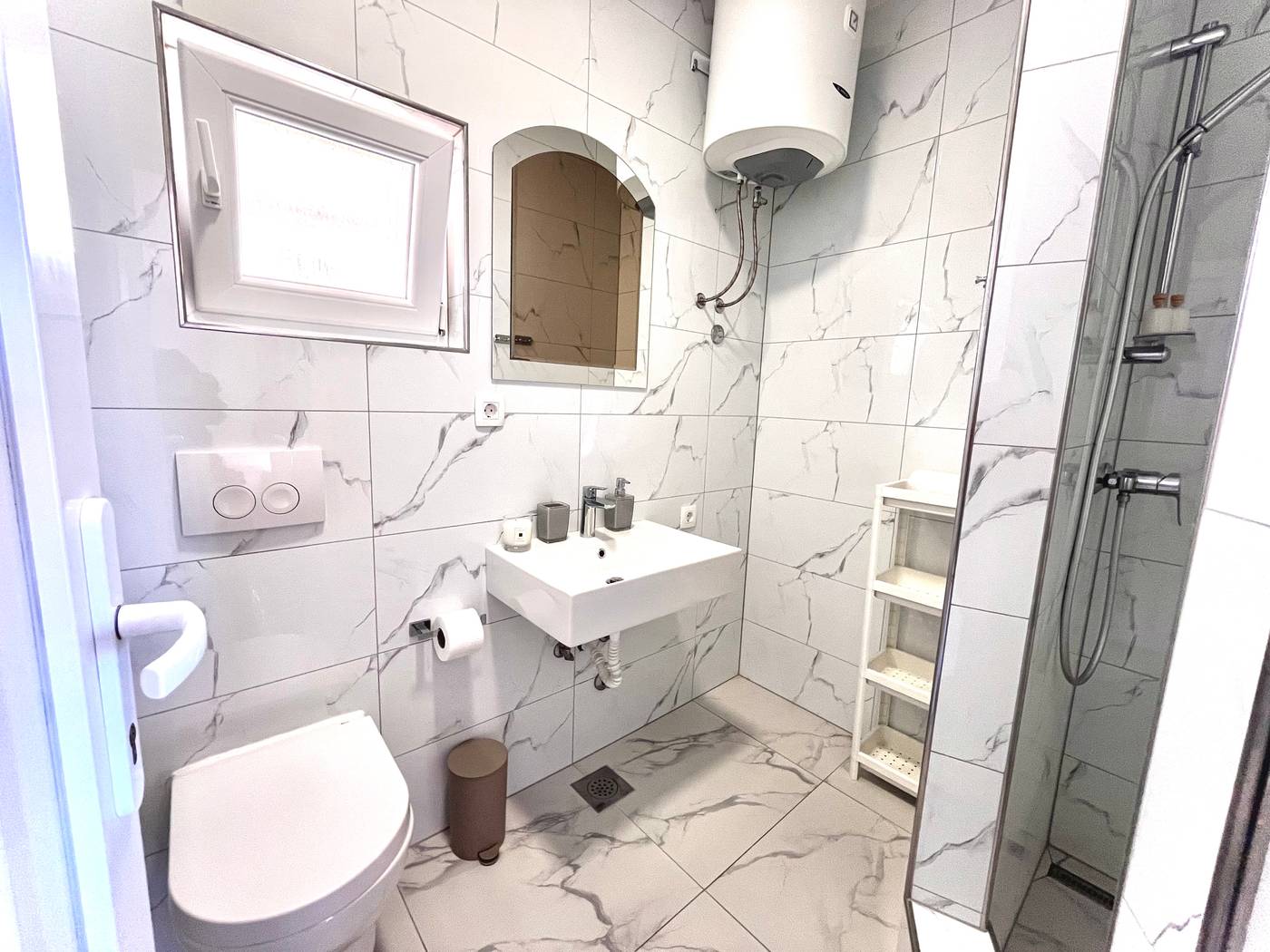 Villa-Sunset-Room-81