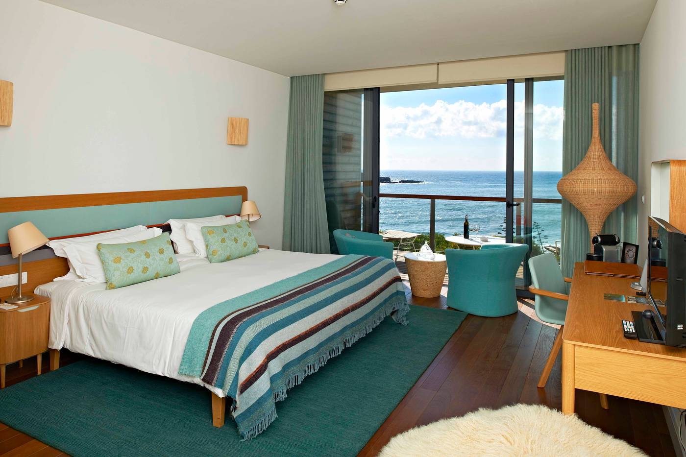 Martinhal-Sagres-Beach-Family-Resort-Room-18