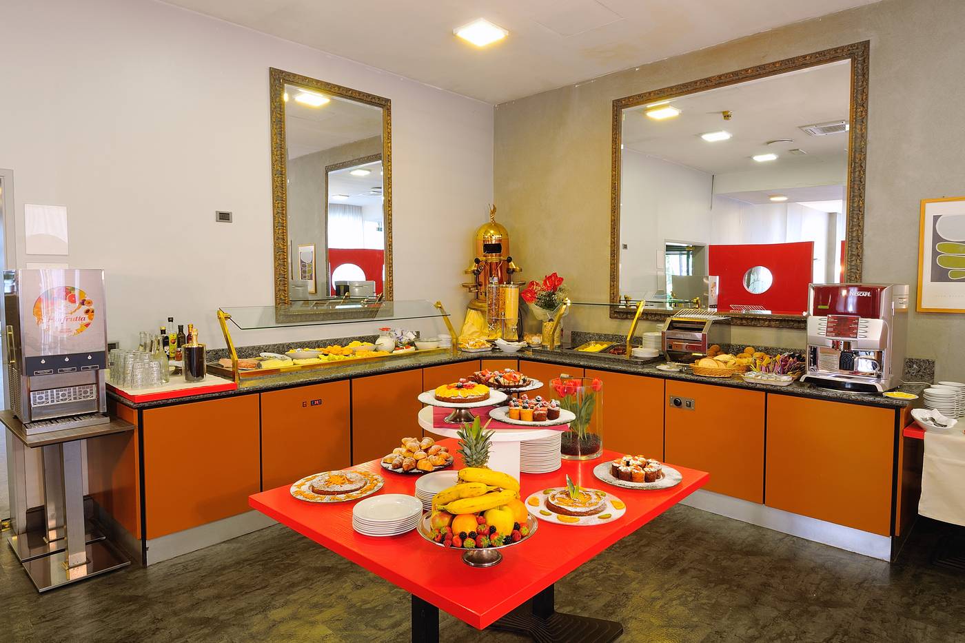 iH-Hotels-Milano-Lorenteggio-Restaurant-22