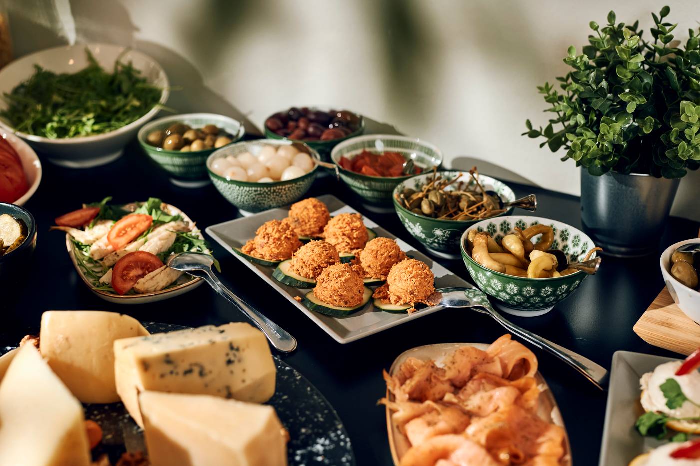 Apoksiomen-by-OHM-Group-Restaurant-33