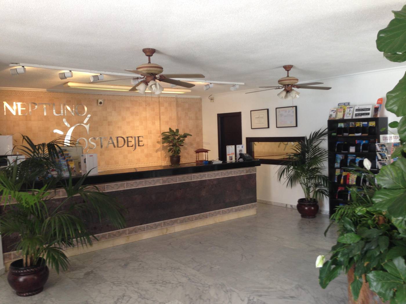 Neptuno-Costa-Adeje-Lobby-40