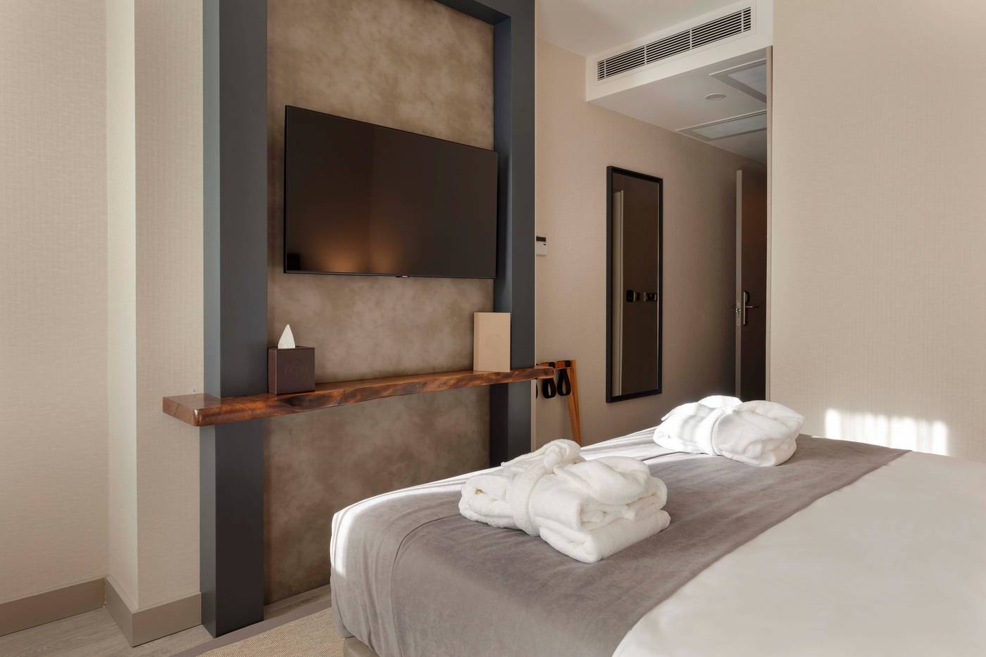 Buem-Hotel-Kosuyolu-Room-44