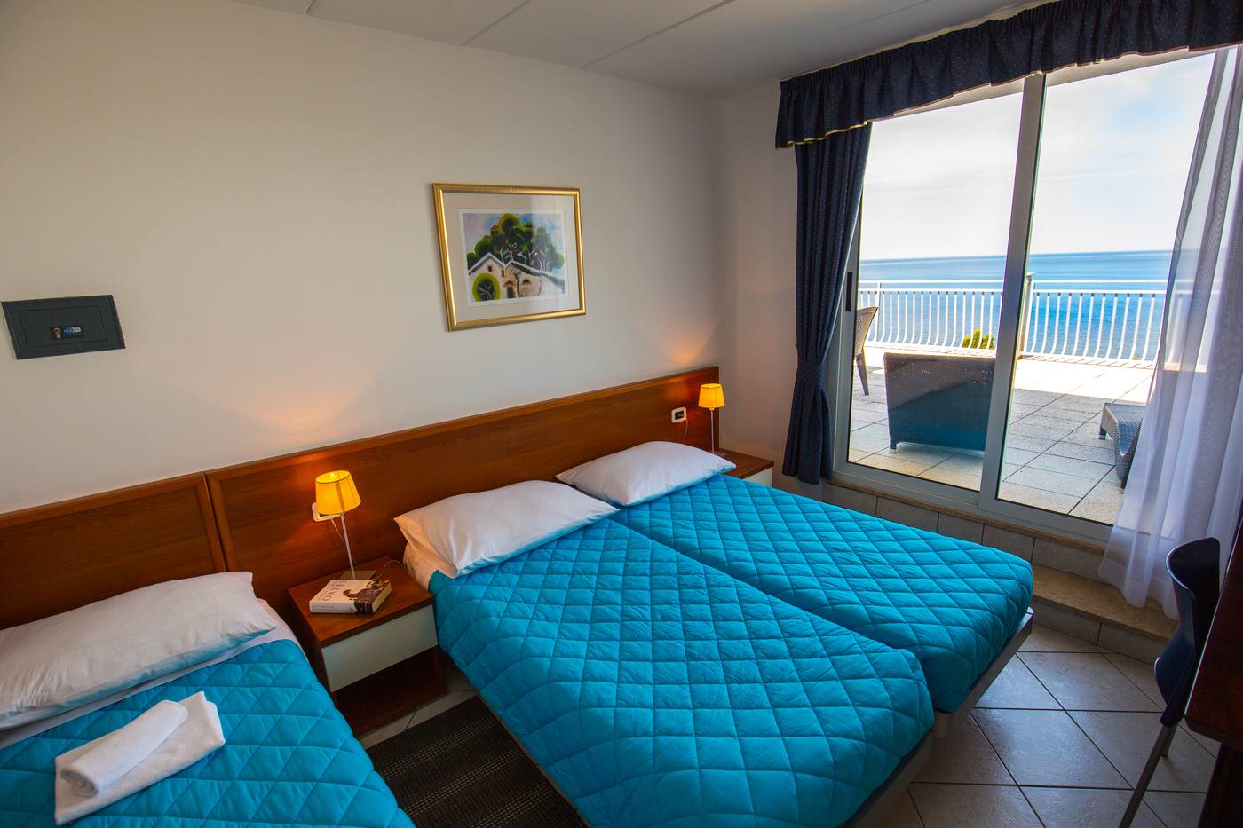 Splendid-Resort-Room-21