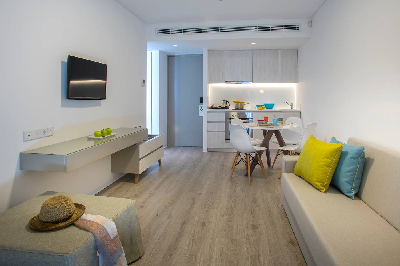 Anemi-Hotel-and-Suites-Room-29