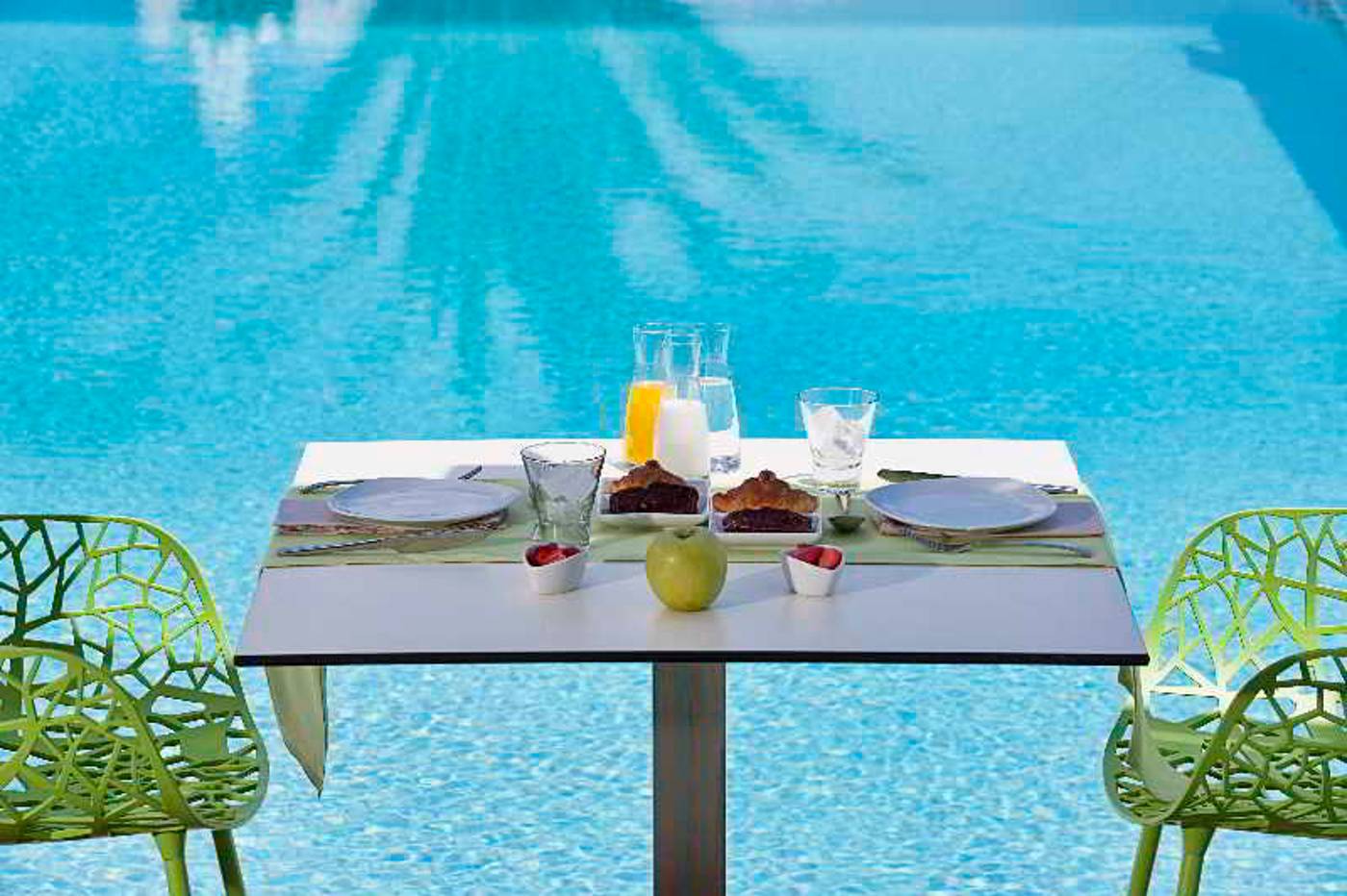 Anemoessa-Restaurant-10