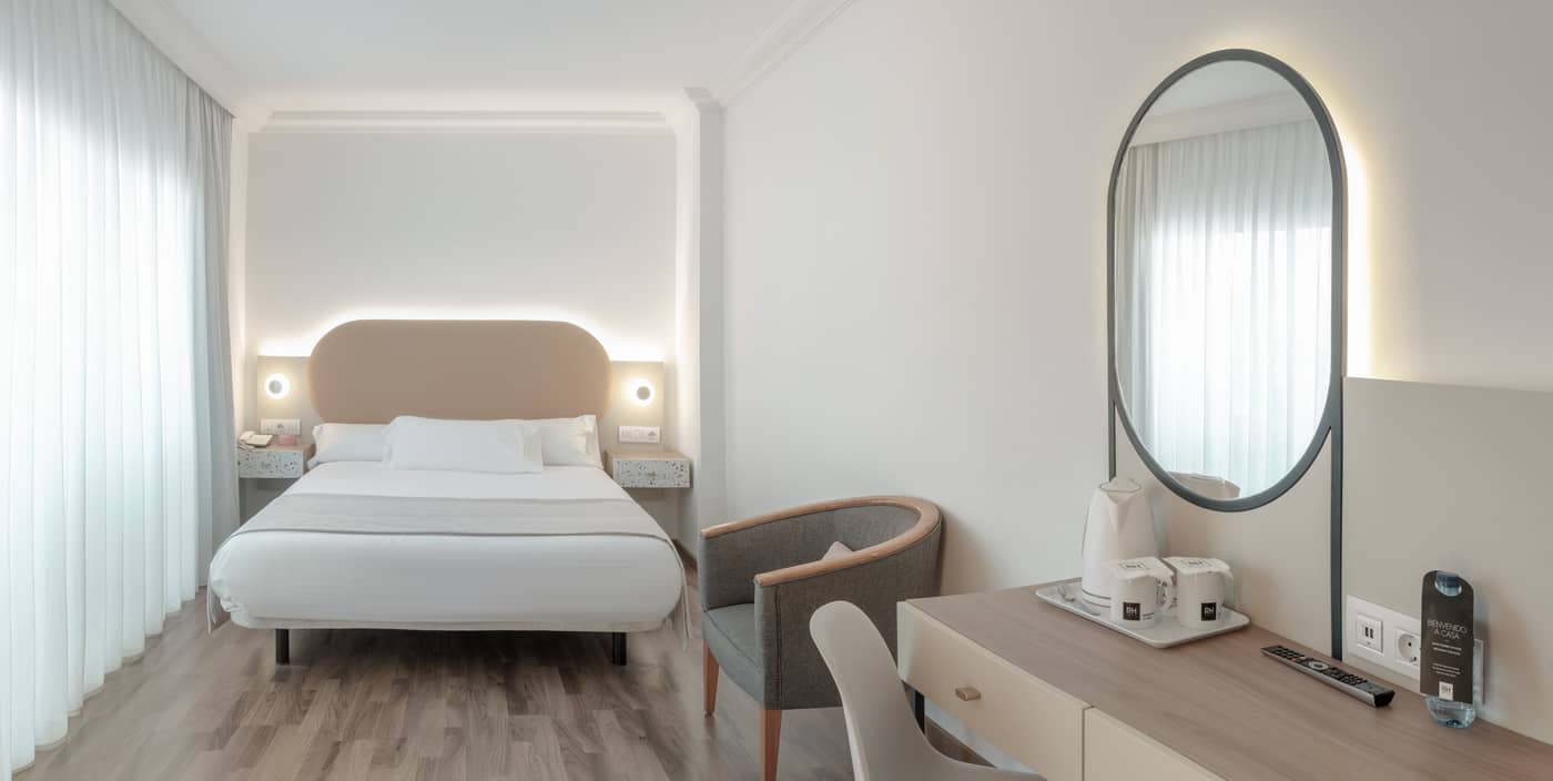 Hotel-RH-Victoria-Room-16