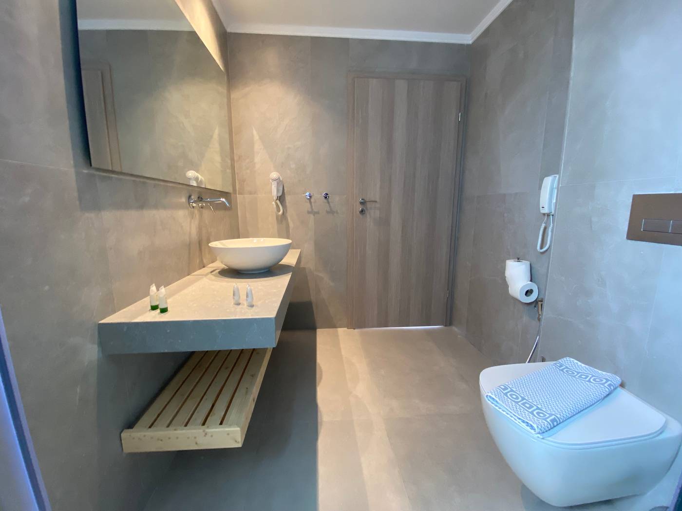 Blue-Aegean-Suites---Apts-Room-32