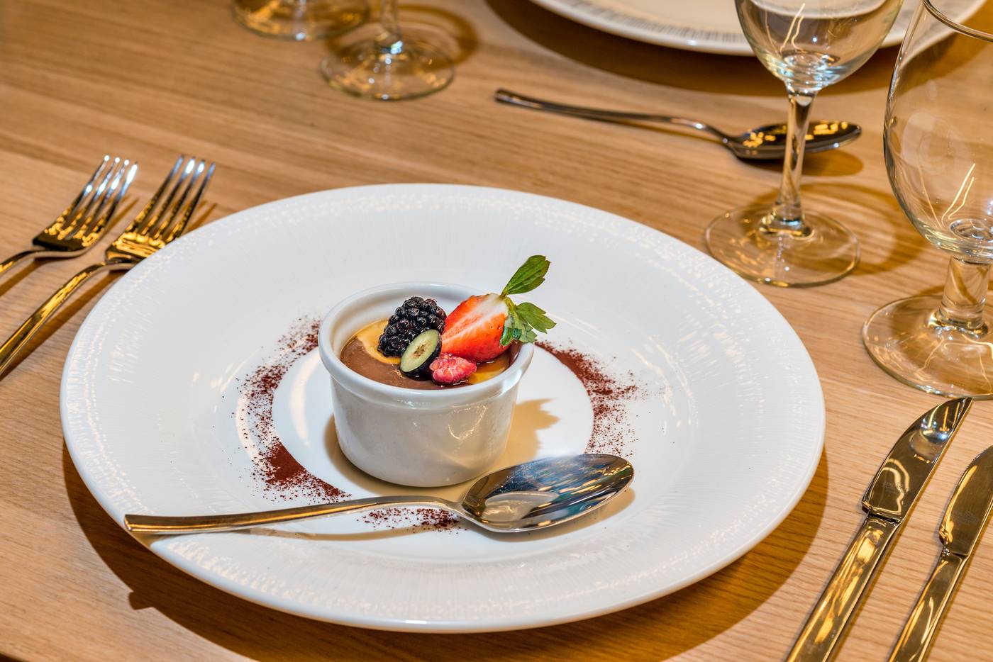 Ocean-Riviera-Paradise-El-Beso---Adults-Only-Restaurant-56