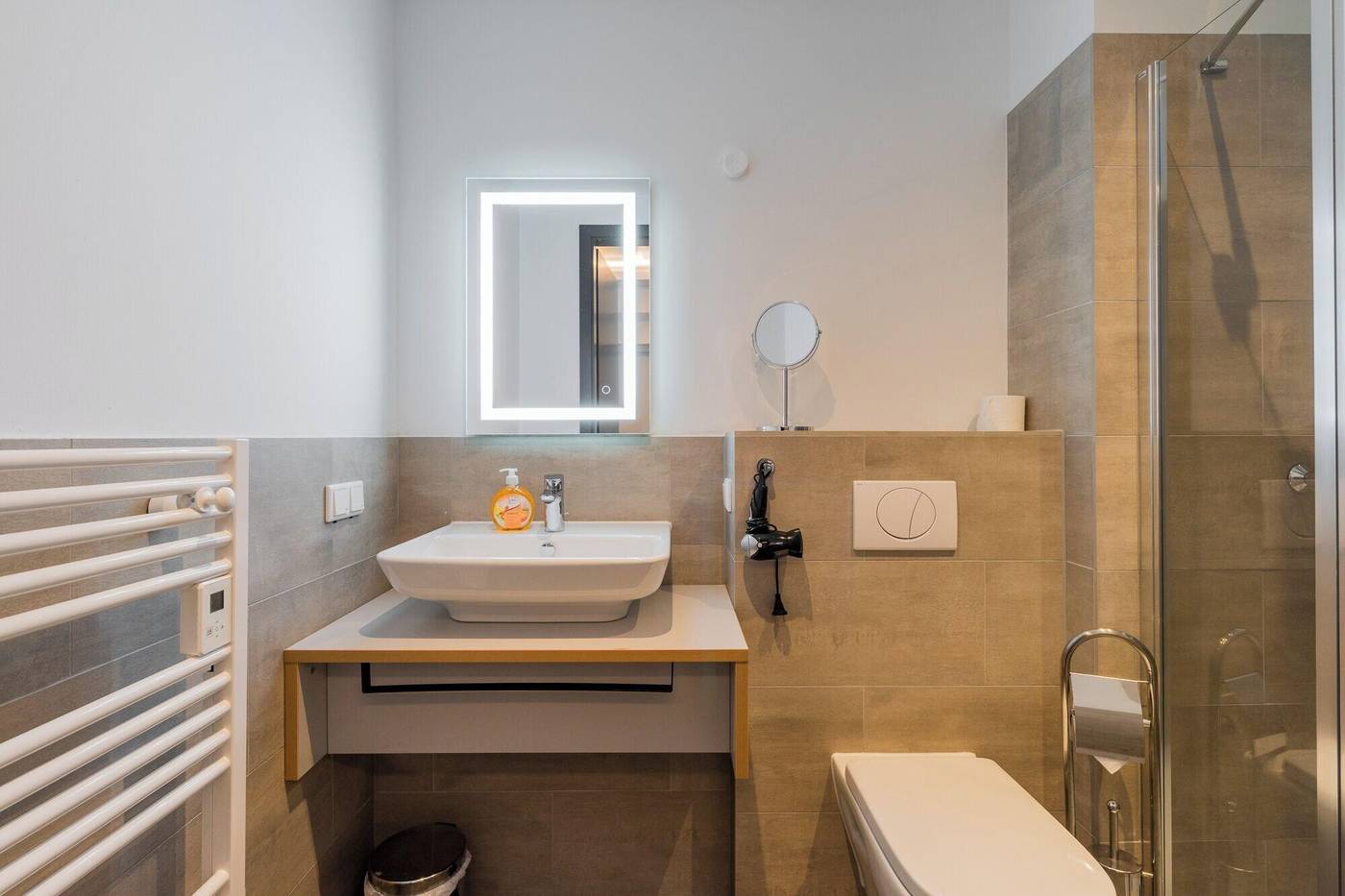 Nena-Apartments-Kreuzberg-61-Room-45