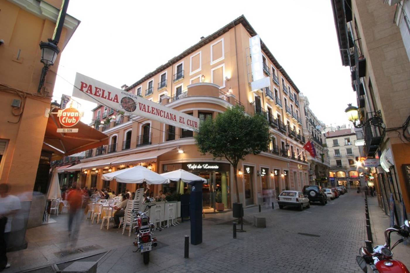 Victoria-4-Puerta-del-Sol-General-view-4