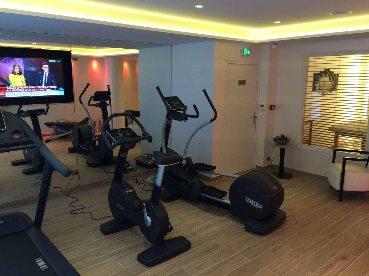 Le-M-Hotel-Paris-Sports-and-Entertainment-35