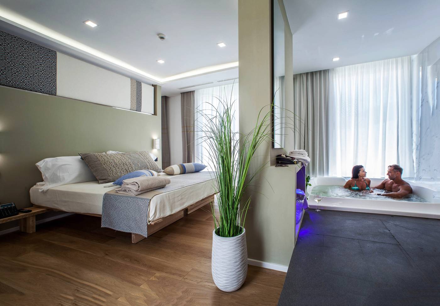 Noha-Lifestyle-Hotel---Adults-Only-Room-38