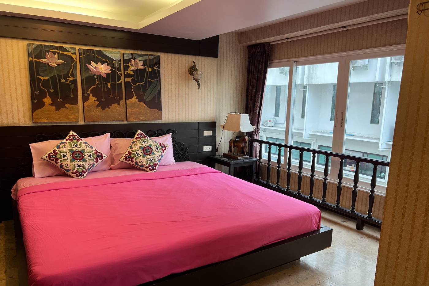 Sabai-Sabai---Sukhumvit-Room-30