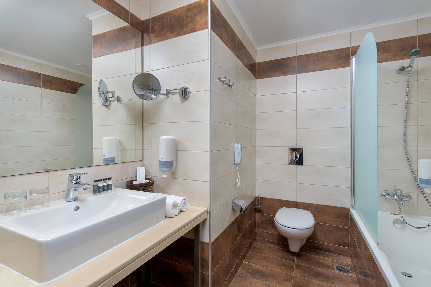 Sun-Beach-Resort-Complex-Room-50