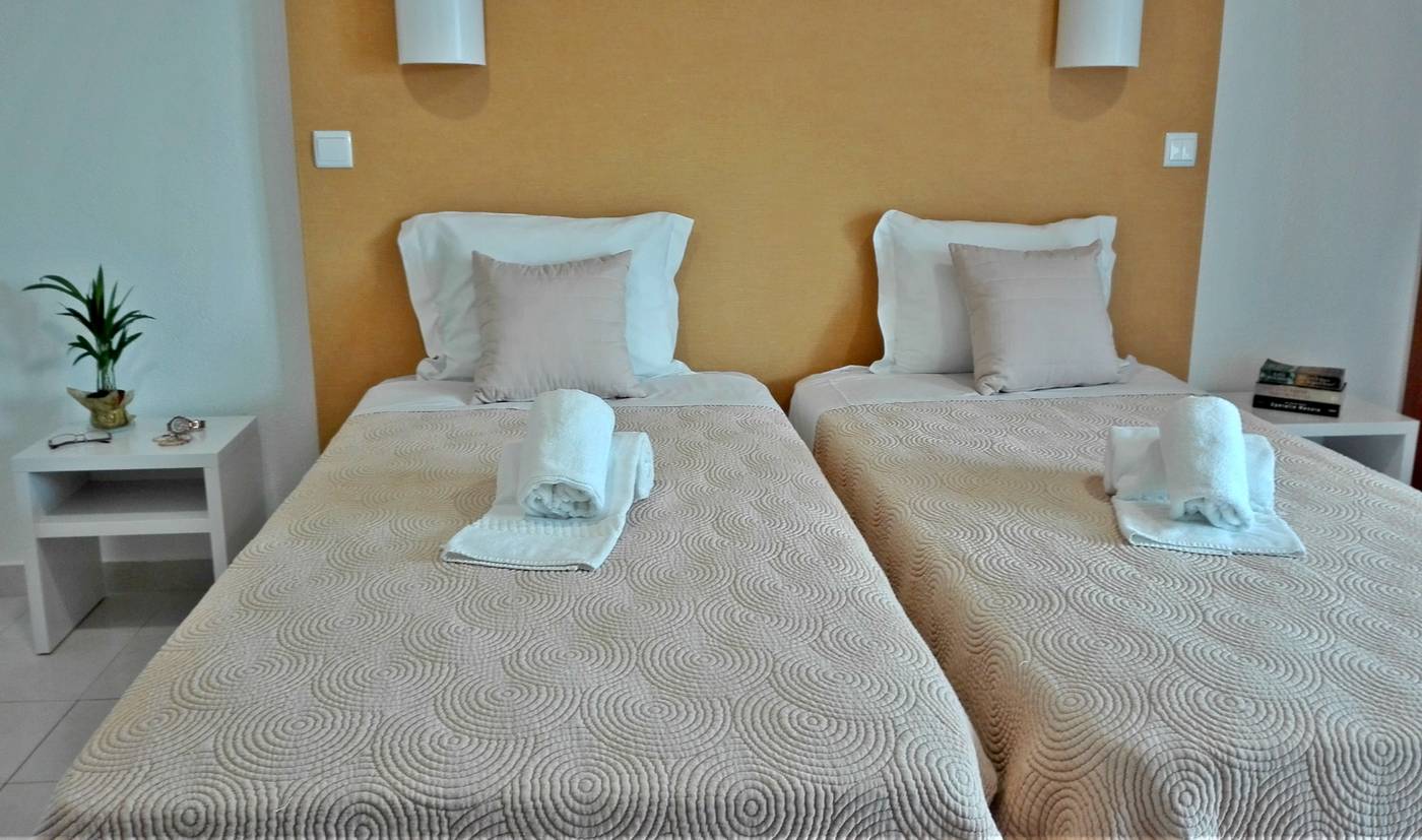 Vale-de-Carros-Room-51