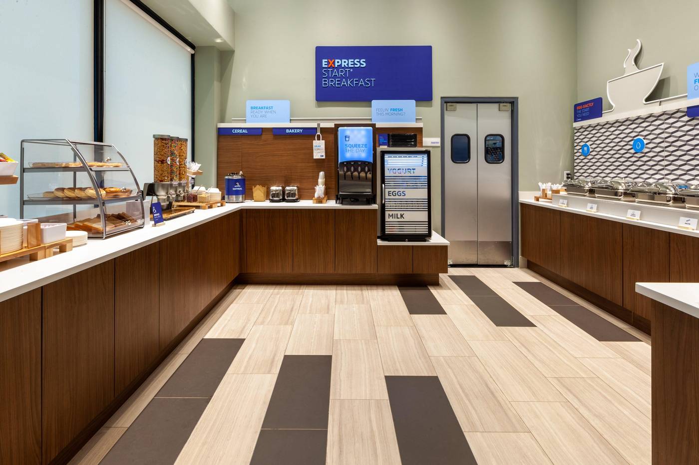 Holiday-Inn-Express-NYC-Brooklyn---Sunset-Park-Restaurant-8