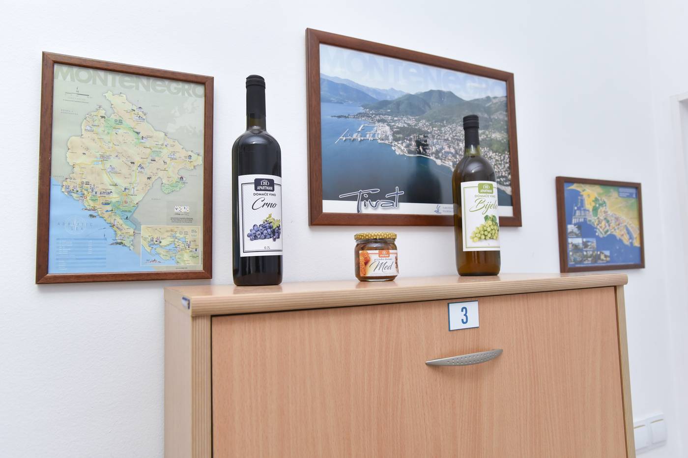 D-D-Apartments-Tivat-Lobby-67