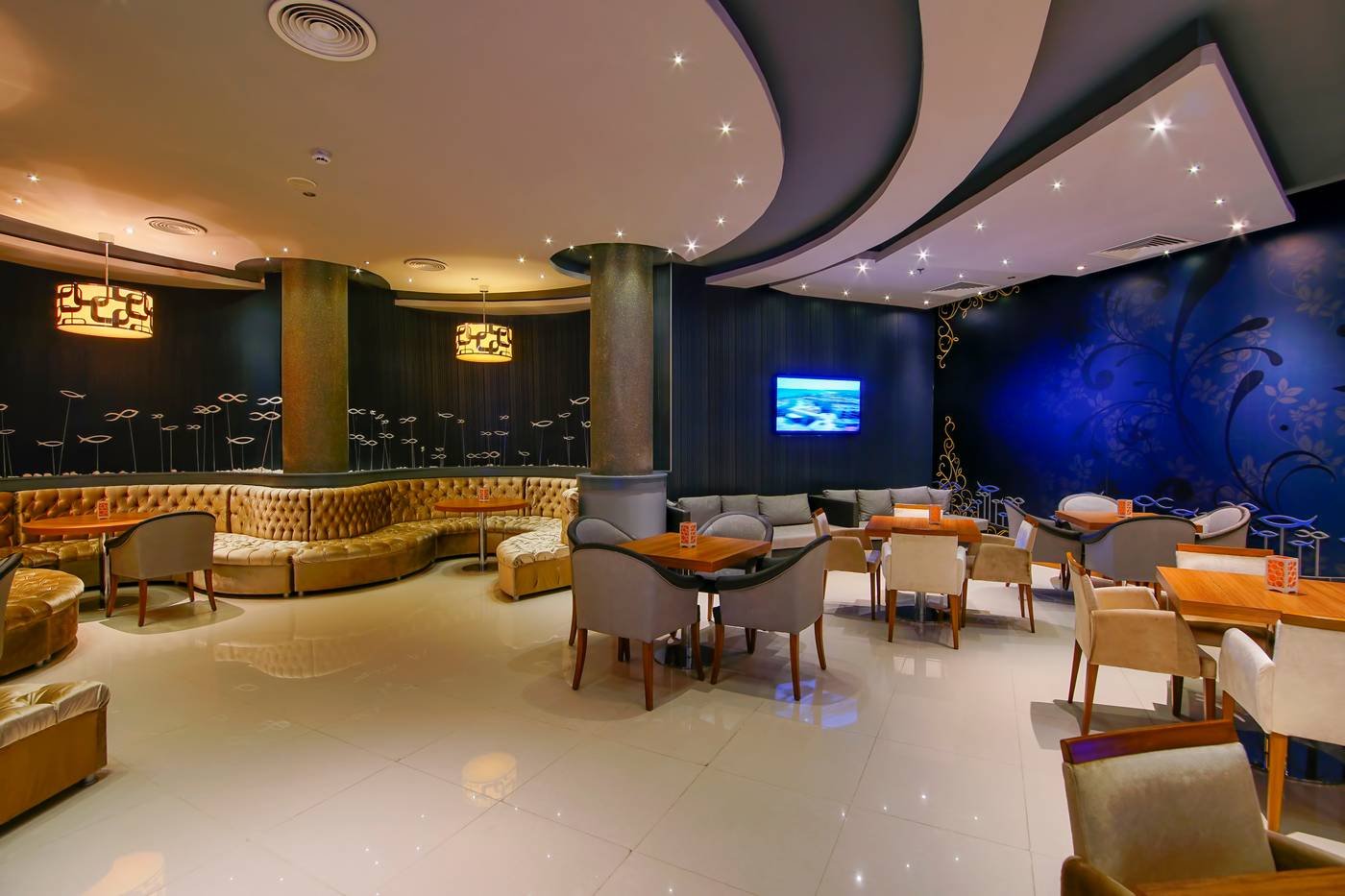 Limak-Atlantis-Resort-Bar-44