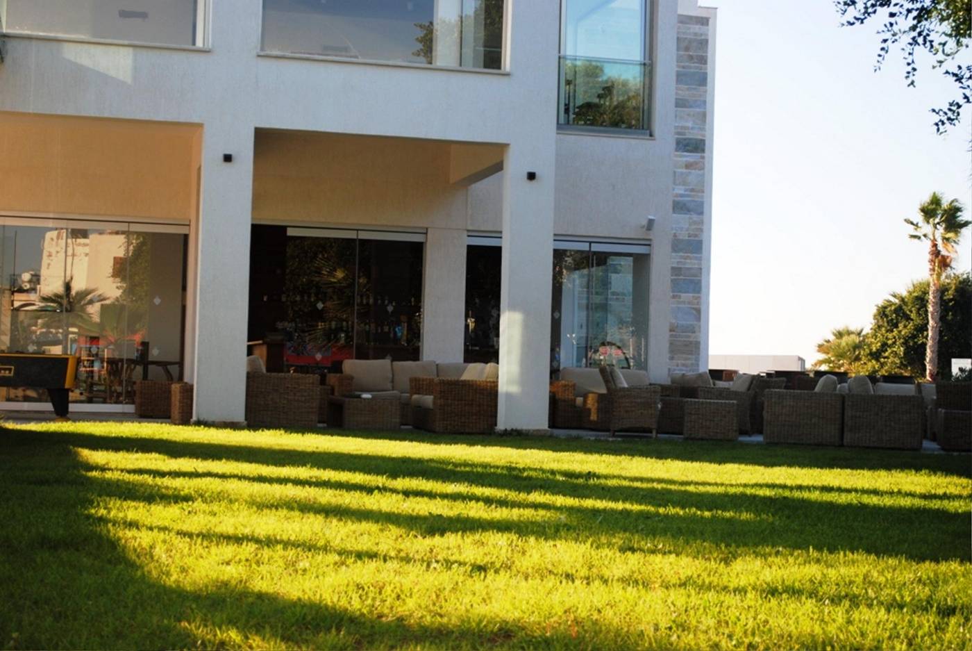 Amphora-Hotel---Suites-Terrace-7