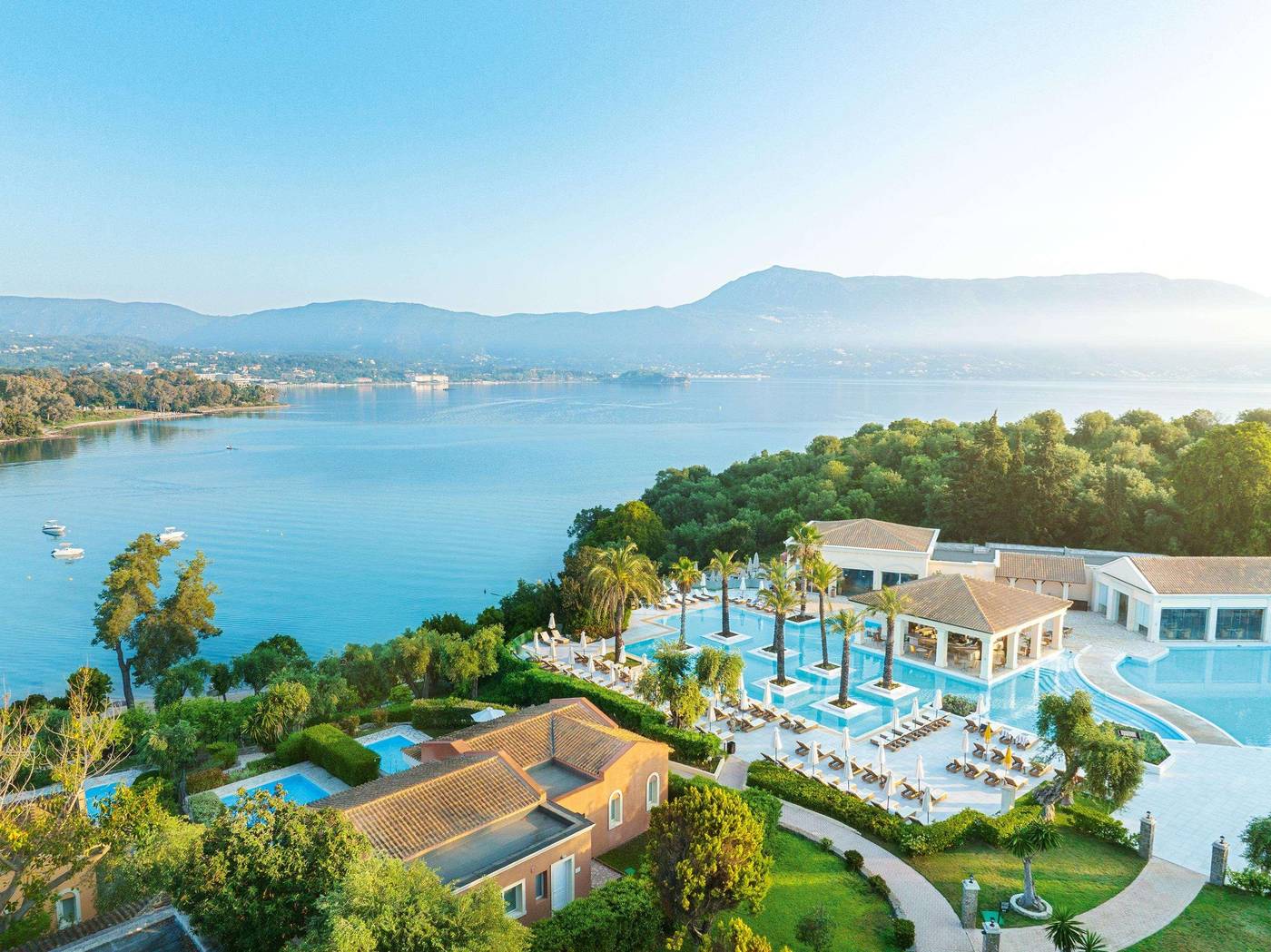Grecotel-Eva-Palace-at-Kommeno-Peninsula-Pool-2