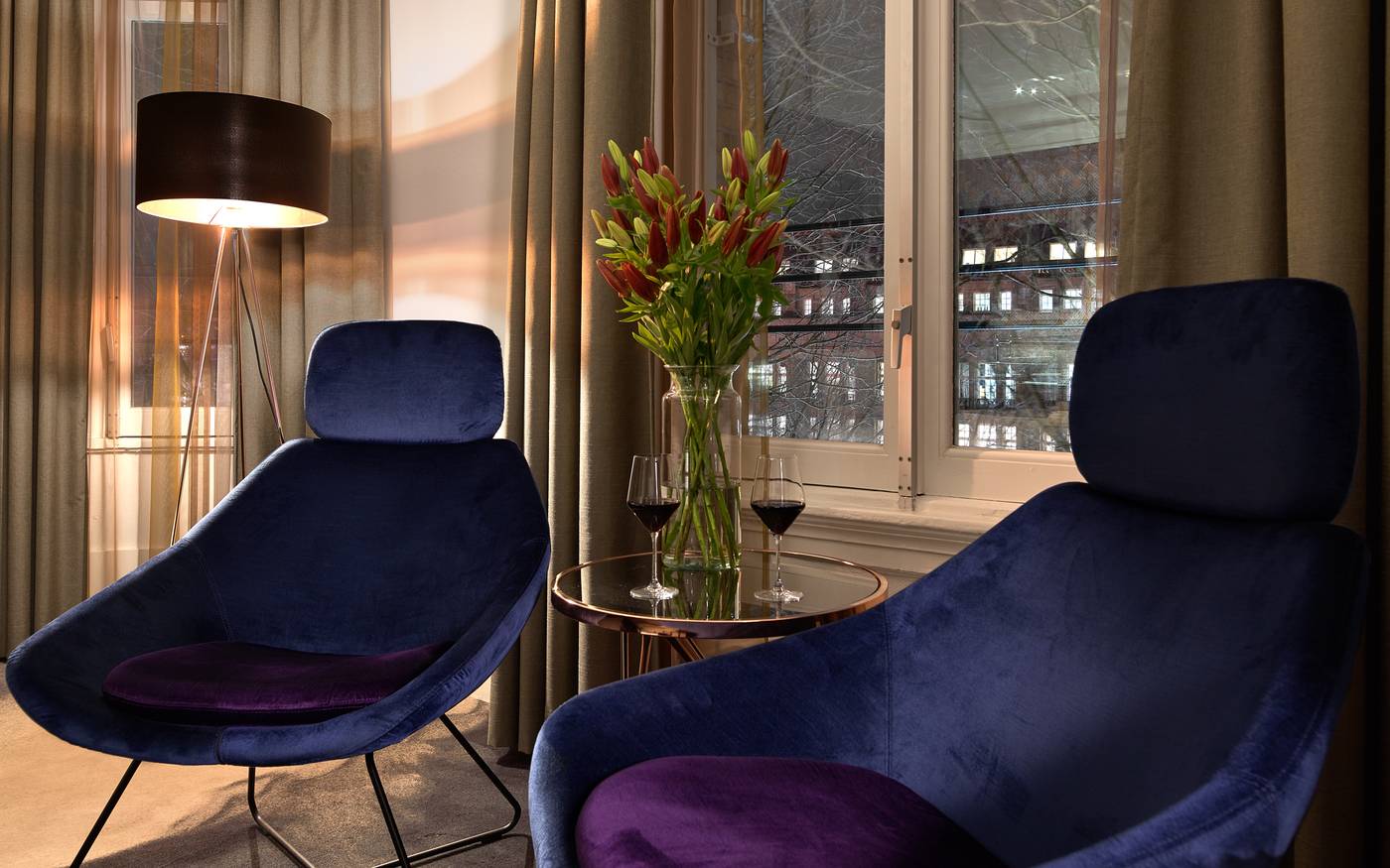 Clayton-Hotel-Amsterdam-American-Room-13