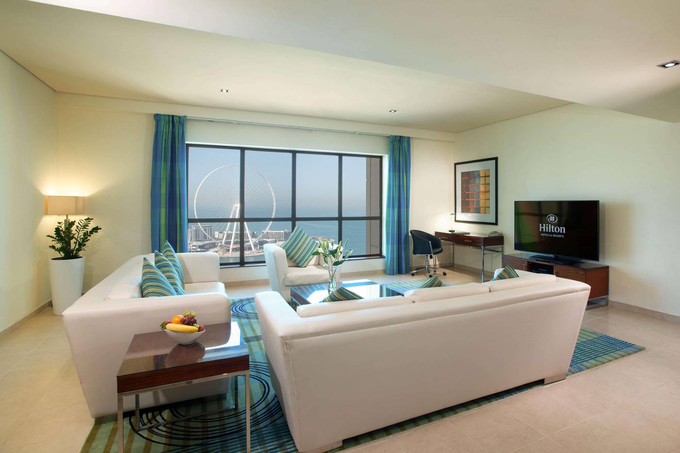 Hilton-Dubai-The-Walk-Room-28