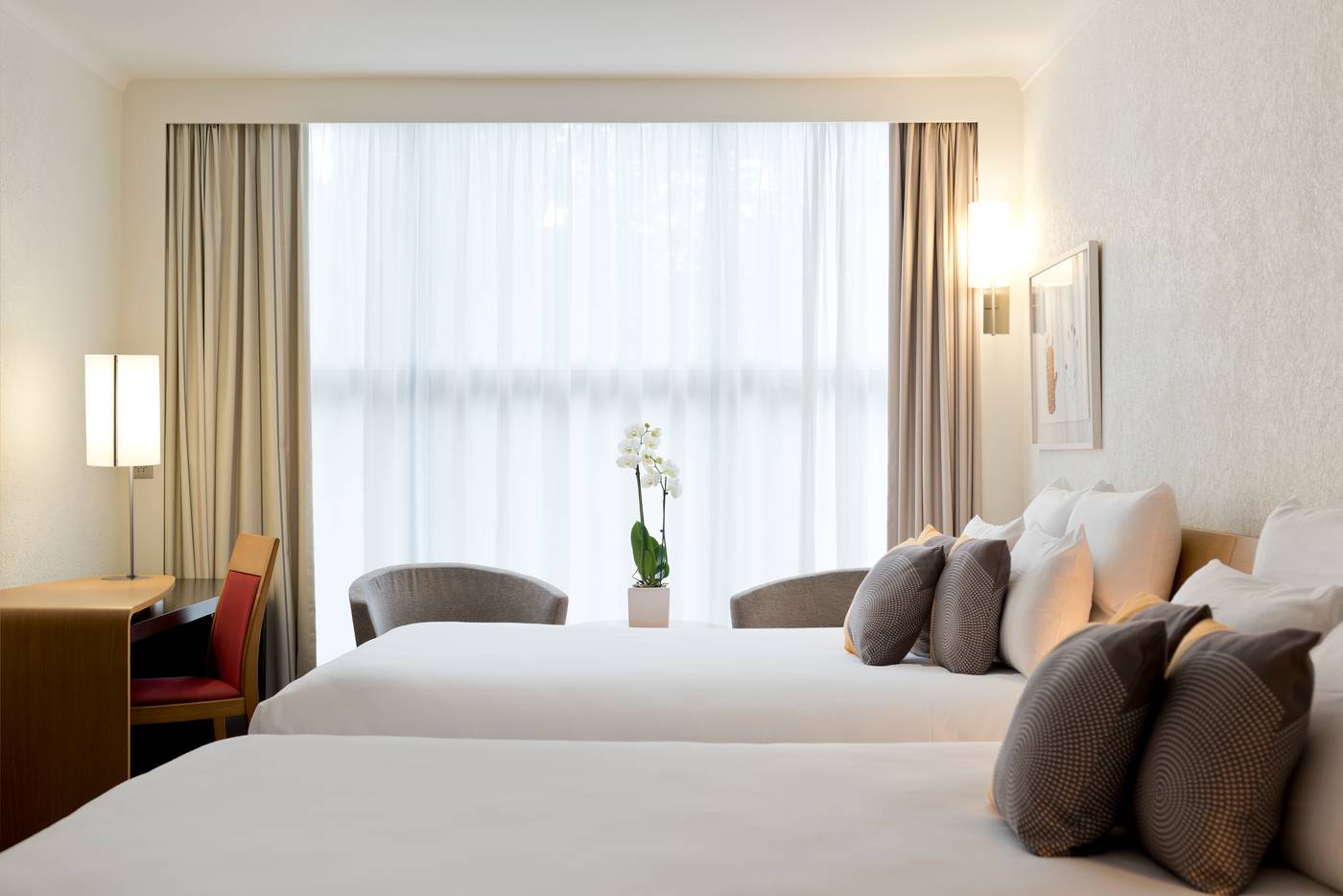 Novotel-Geneve-Centre-Room-18